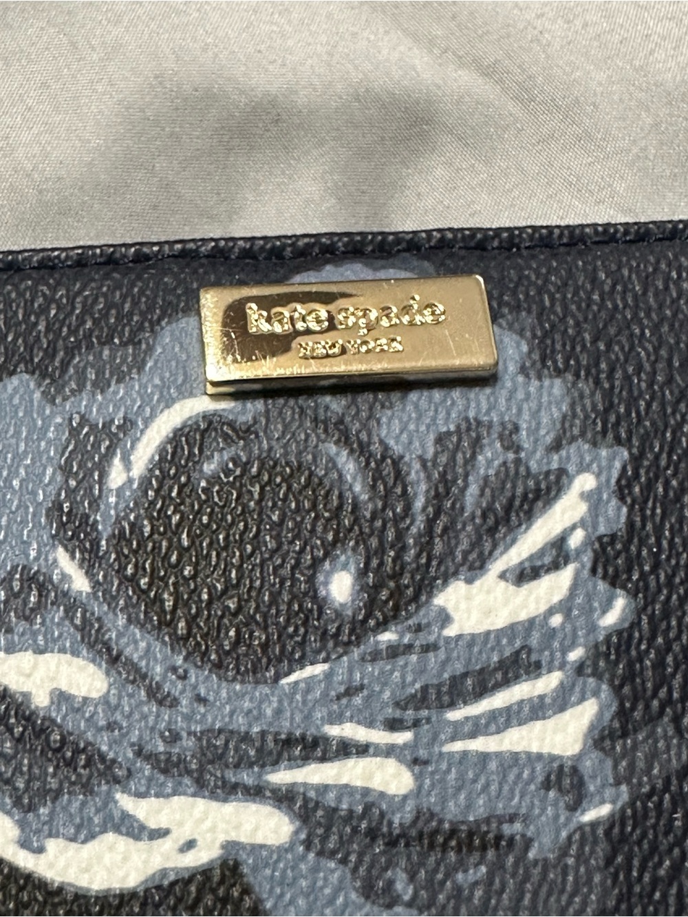 KATE SPADE LONG WALLET - Picture 2 of 10